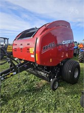 Case IH RB465 round baler